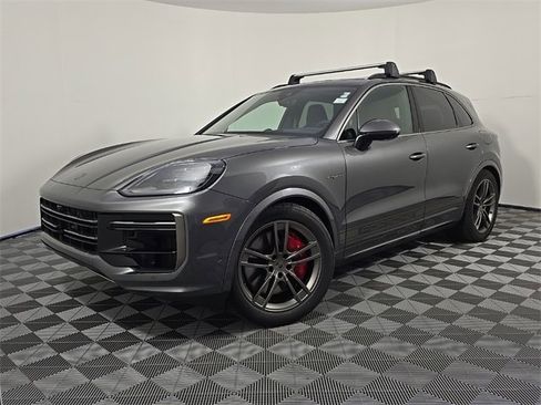 New 2025 Porsche Cayenne Turbo image 1
