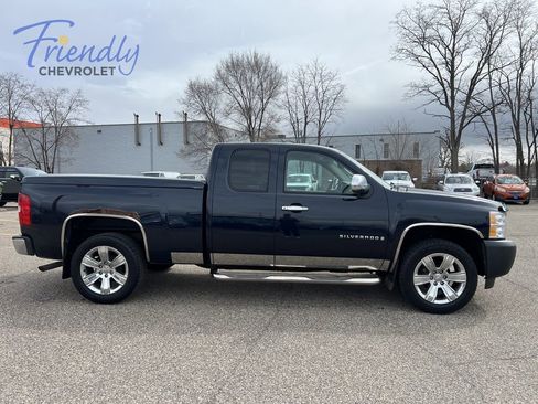 Used 2008 Chevrolet Silverado 1500 W/T RWD image 8