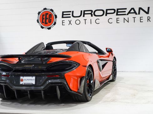 Used 2020 McLaren 600LT Spider RWD image 37