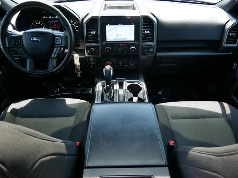 Used 2019 Ford F150 XLT w/ Equipment Group 302A Luxury AWD/4WD image 13