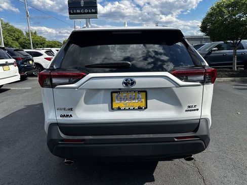 Used 2024 Toyota RAV4 XLE Premium w/ Weather Package AWD/4WD image 6