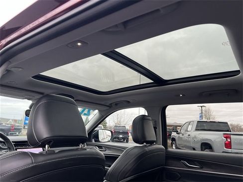 Used 2021 Jeep Grand Cherokee L Limited image 16