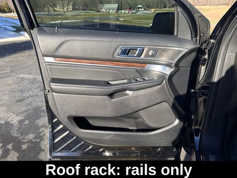 Used 2018 Ford Explorer Limited w/ Equipment Group 301A image 18