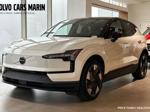 New 2026 Volvo EX30 Plus image 1
