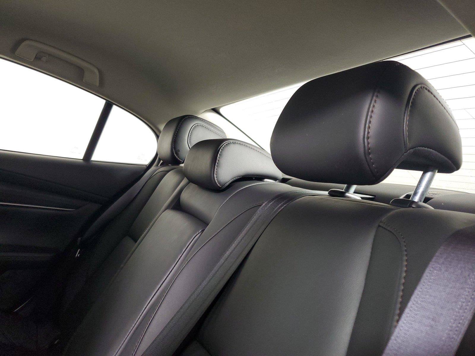Used 2024 MAZDA MAZDA3 s FWD image 12