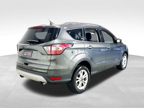Used 2018 Ford Escape SE w/ SE Sync 3 Package AWD/4WD image 10