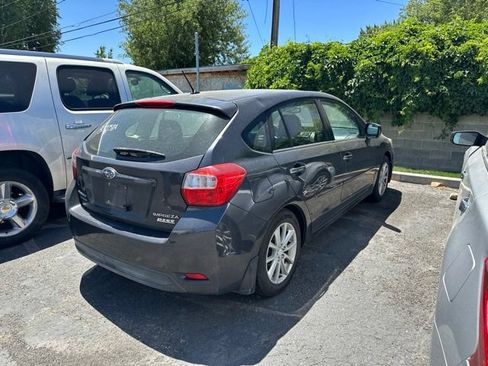 Used 2014 Subaru Impreza 2.0i Premium w/ All-Weather Package w/CVT AWD/4WD image 5