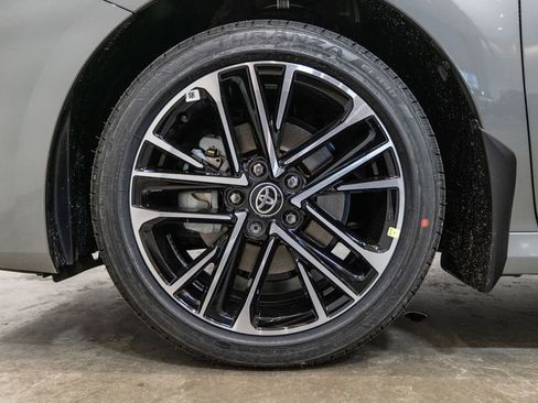 New 2026 Toyota Camry XLE AWD/4WD image 11