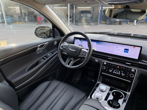 Used 2025 Genesis GV80 2.5T Standard image 30