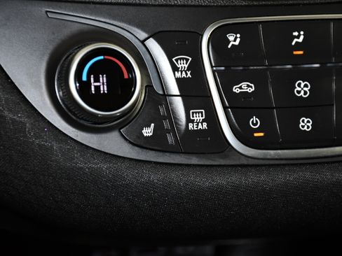 Used 2024 Chevrolet Malibu LT image 30