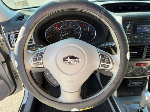Used 2013 Subaru Forester 2.5X w/ Popular Pkg 1 AWD/4WD image 24