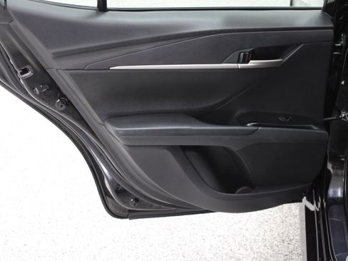 Used 2025 Toyota Camry LE FWD image 25