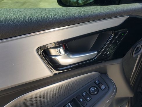 Used 2025 Acura MDX FWD w/ Technology Package image 22