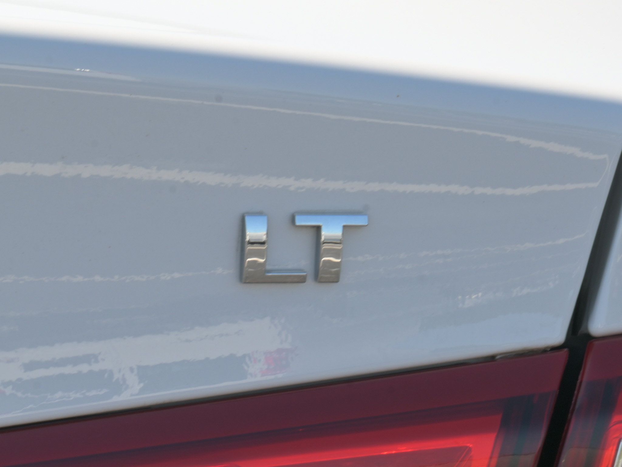 Used 2025 Chevrolet Malibu LT FWD image 37