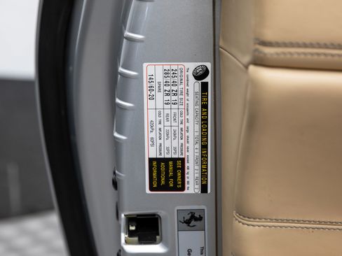 Certified 2016 Ferrari California T image 21