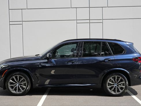 Used 2024 BMW X5 xDrive50e w/ M Sport Package AWD/4WD image 54