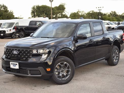 New 2025 Ford Maverick XLT w/ XLT Luxury Package image 1