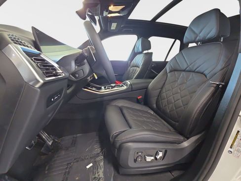 New 2026 BMW X5 sDrive40i w/ M Sport Package RWD image 10