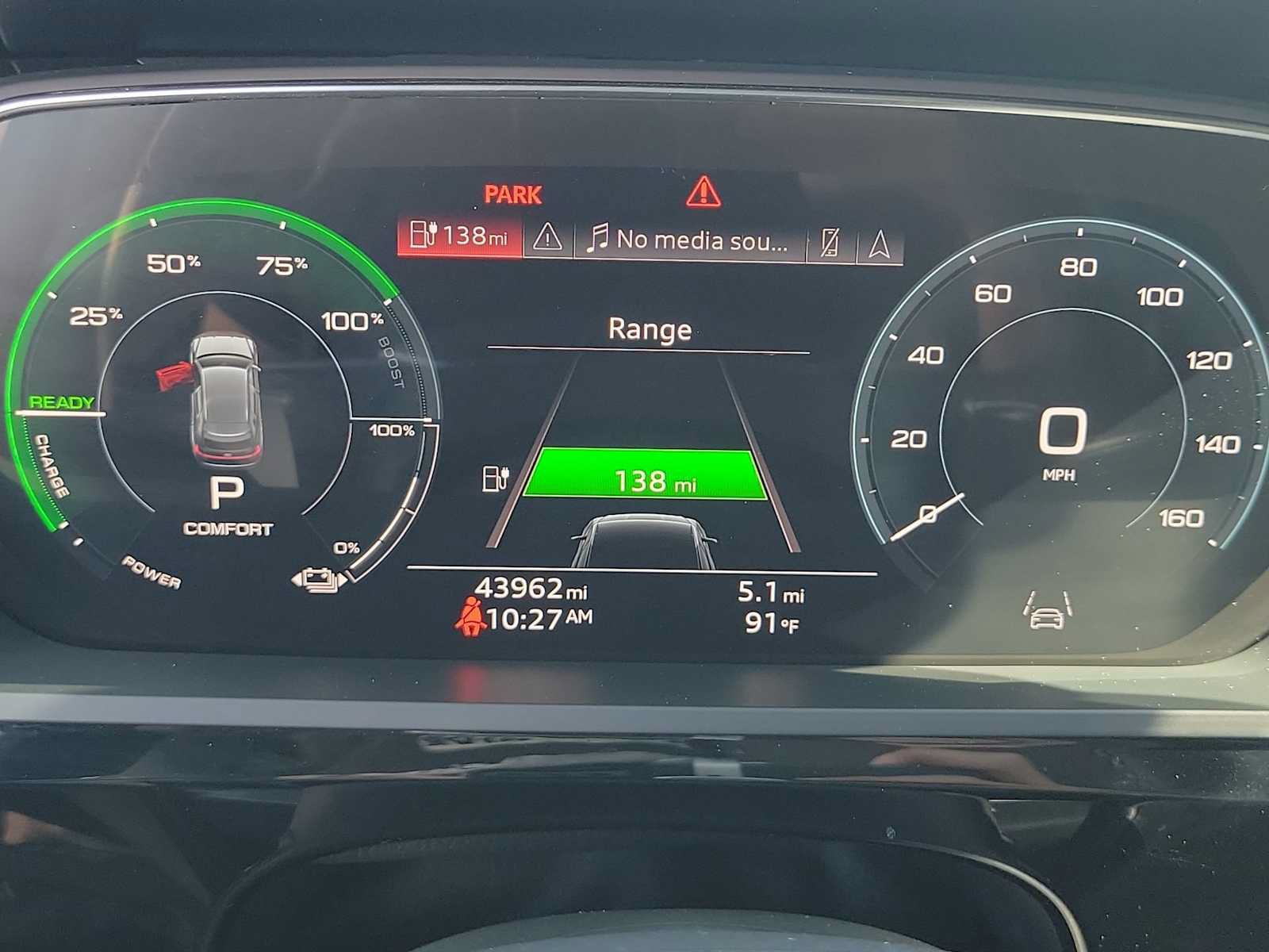 Used 2021 Audi e-tron Premium Plus w/ Premium Plus Package AWD/4WD image 33