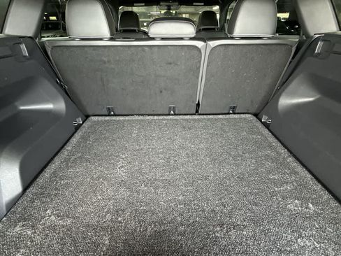 Certified 2023 Volkswagen Atlas Cross Sport SE w/ Panoramic Sunroof Package FWD image 25