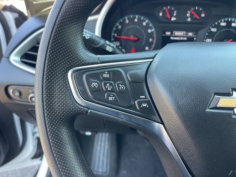 Used 2024 Chevrolet Malibu LT image 16