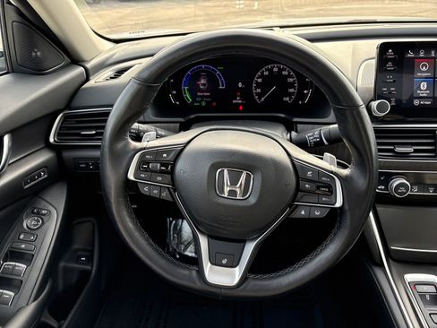 Used 2022 Honda Accord Touring image 14