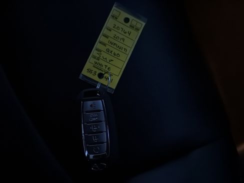 Used 2019 INFINITI QX60 Luxe image 35