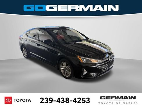 Used 2019 Hyundai Elantra SEL FWD image 2