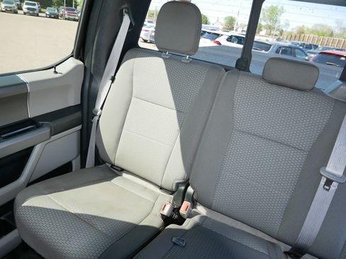 Used 2018 Ford F150 XLT w/ Equipment Group 302A Luxury AWD/4WD image 12