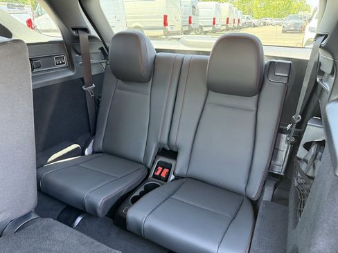 New 2025 Mercedes-Benz GLE 53 AMG 4MATIC image 23