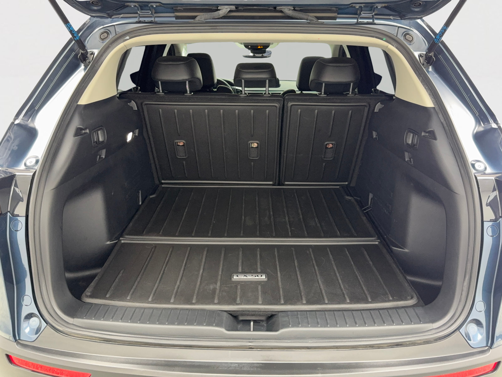 Used 2024 MAZDA CX-50 AWD 2.5 S w/ Weather Package image 47