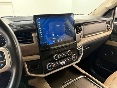 Used 2023 Ford Expedition Limited image 83