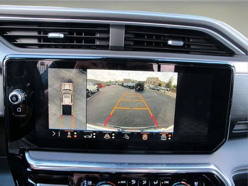 Used 2026 GMC Sierra 1500 Denali w/ Technology Package AWD/4WD image 17