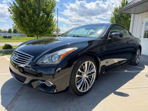 Used 2013 INFINITI G37 Convertible w/ Premium Pkg RWD image 14