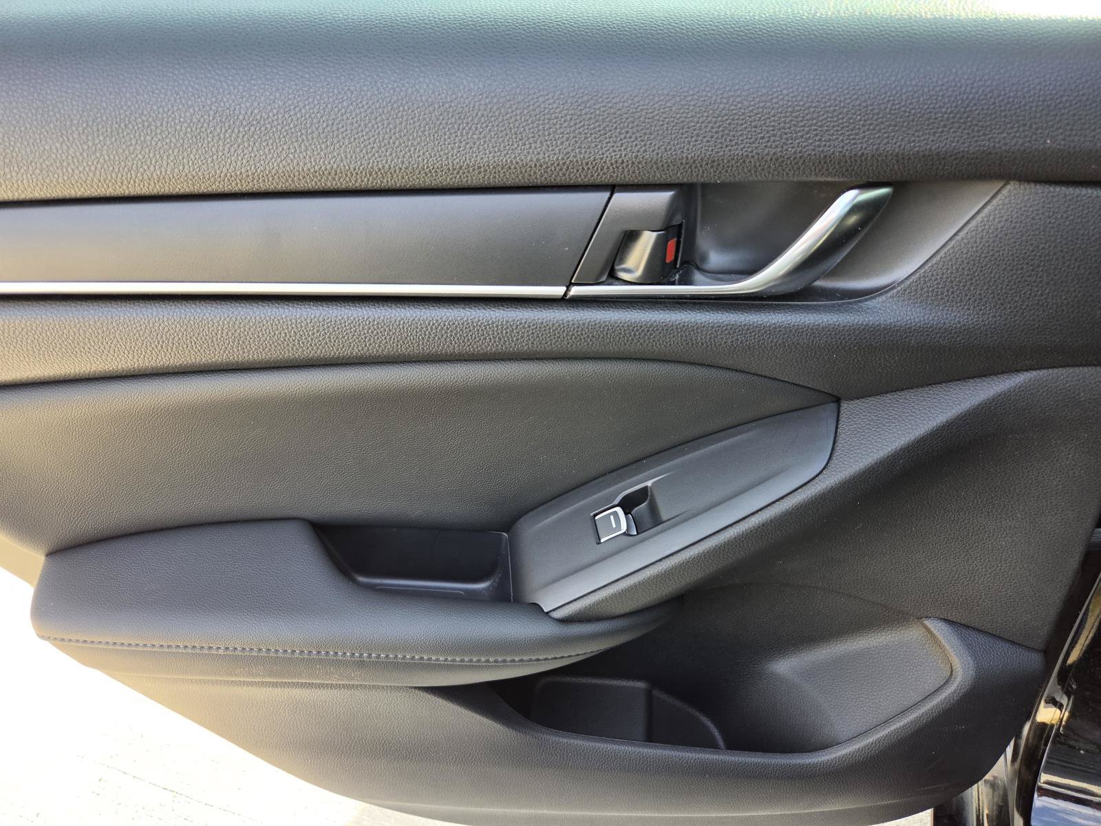 Used 2021 Honda Accord Sport Special Edition image 9