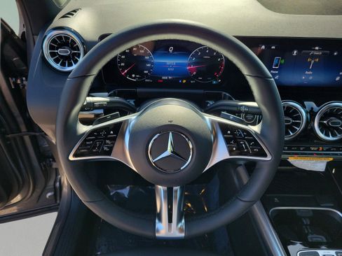 Certified 2026 Mercedes-Benz GLA 250 image 26