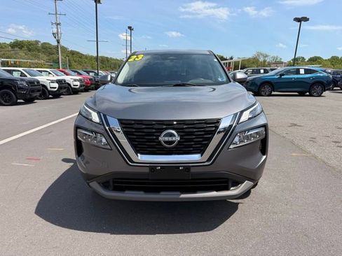 Certified 2023 Nissan Rogue SV AWD/4WD image 3