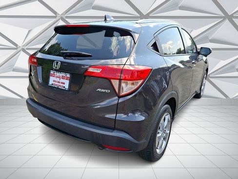 Used 2017 Honda HR-V EX-L image 10