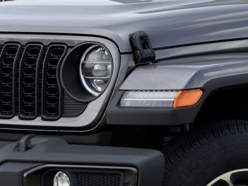 New 2025 Jeep Gladiator Sport image 10