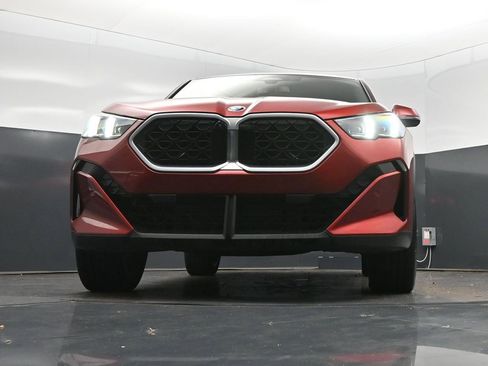 Certified 2024 BMW X2 xDrive28i AWD/4WD image 43