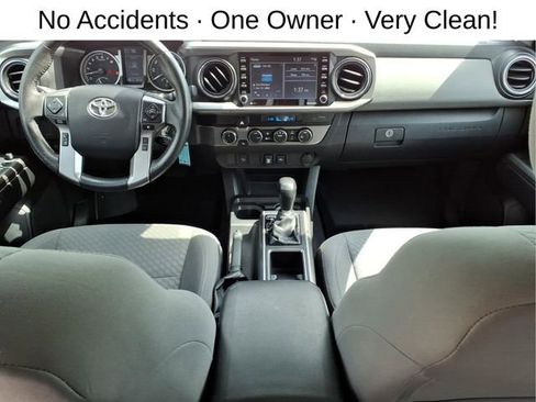 Used 2021 Toyota Tacoma SR5 AWD/4WD image 22