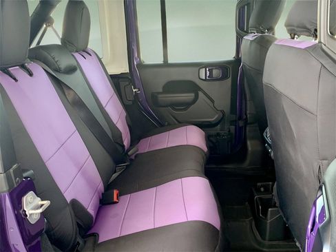 Used 2023 Jeep Wrangler Sport S image 25