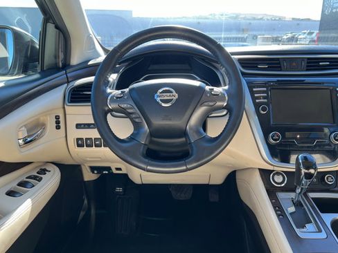 Used 2021 Nissan Murano Platinum w/ Cargo Package image 12