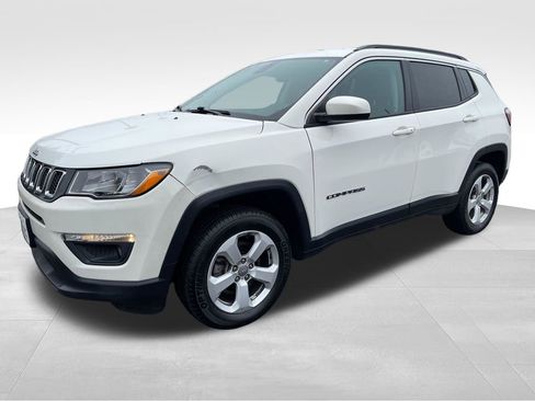 Used 2021 Jeep Compass Latitude AWD/4WD image 4