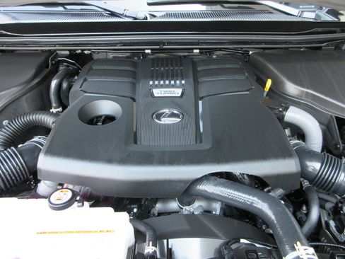 Used 2026 Lexus GX 550 AWD/4WD image 52