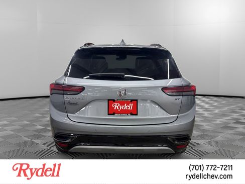 Used 2023 Buick Envision Preferred w/ Sport Touring Package AWD/4WD image 4