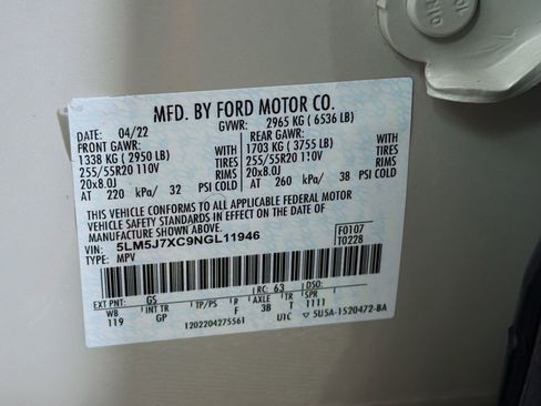 Used 2022 Lincoln Aviator Reserve w/ Equipment Group 201A AWD/4WD image 38