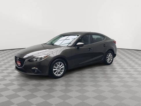Used 2016 MAZDA MAZDA3 i Grand Touring image 31