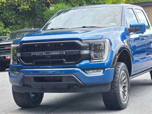 Used 2022 Ford F150 Lariat w/ Equipment Group 502A High AWD/4WD image 2