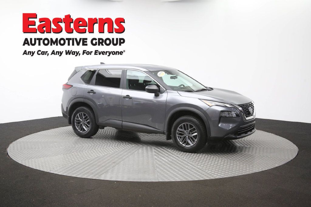 Used 2023 Nissan Rogue S AWD/4WD image 50